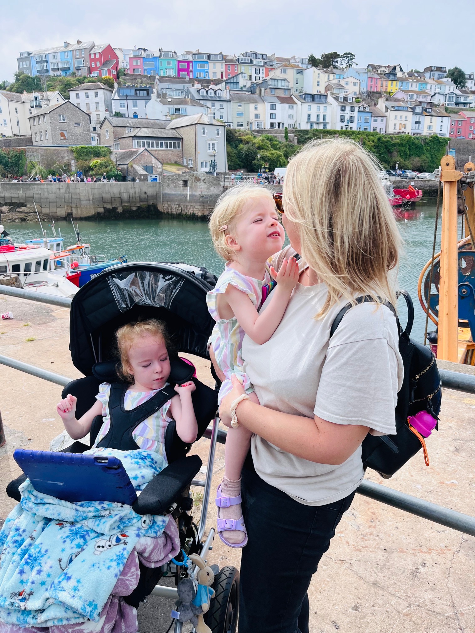 CA32E8FDC0FF4045A6E08C8FAD690999